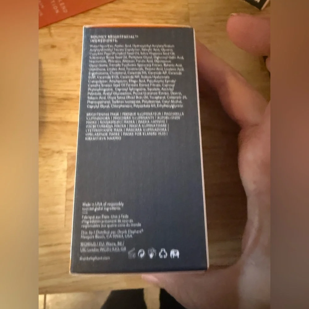 DRUNK ELEPHANT Bouncy Brightfacial Brightening Mask